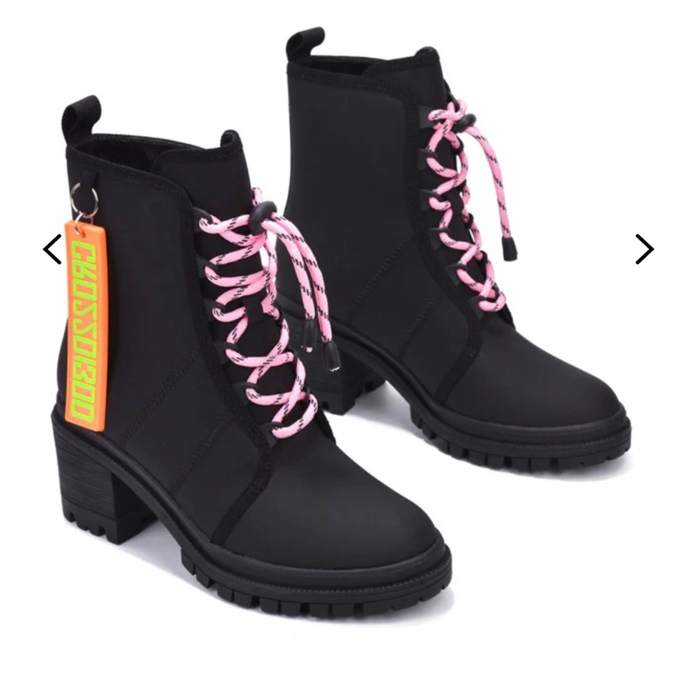 Women's Boot Cape Robbin Starlet Lace-Up Heel Booties  Black Size 7